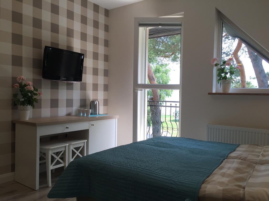 Przystan Na Granicy Appartement Unieście Buitenkant foto