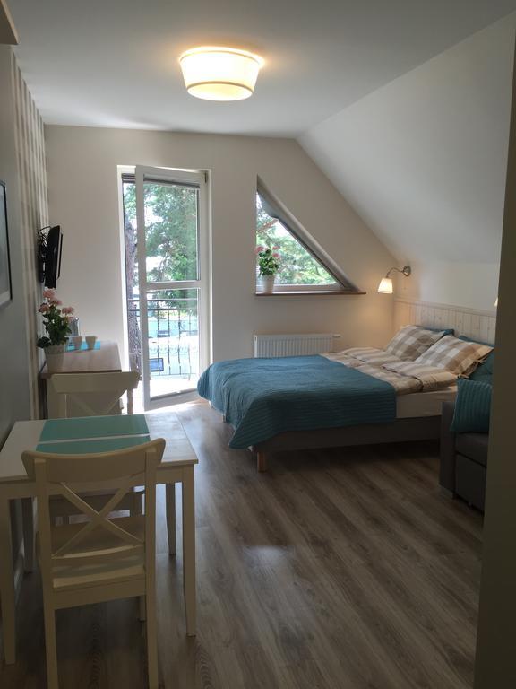 Przystan Na Granicy Appartement Unieście Buitenkant foto